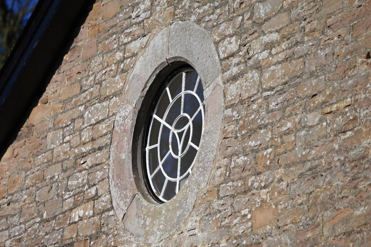 Glanhenwye Courtyard Cottages Glasbury Exteriér fotografie