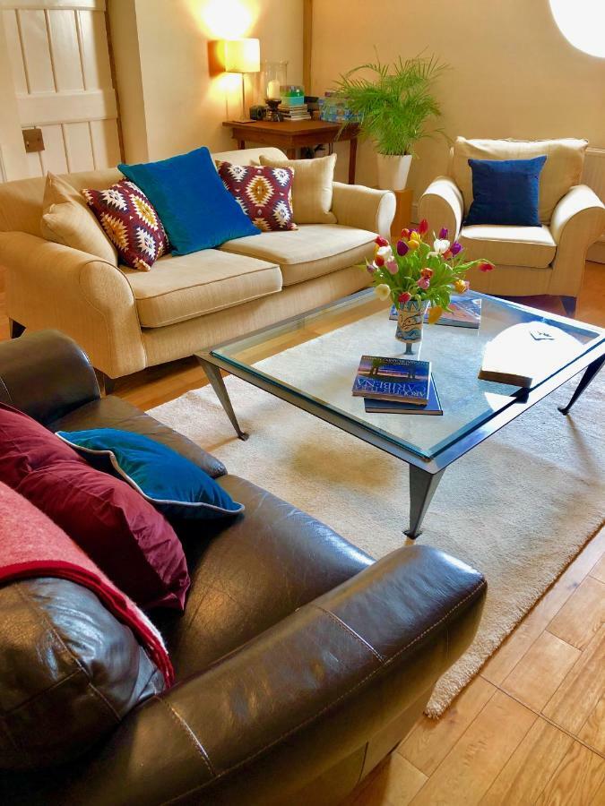 Glanhenwye Courtyard Cottages Glasbury Exteriér fotografie